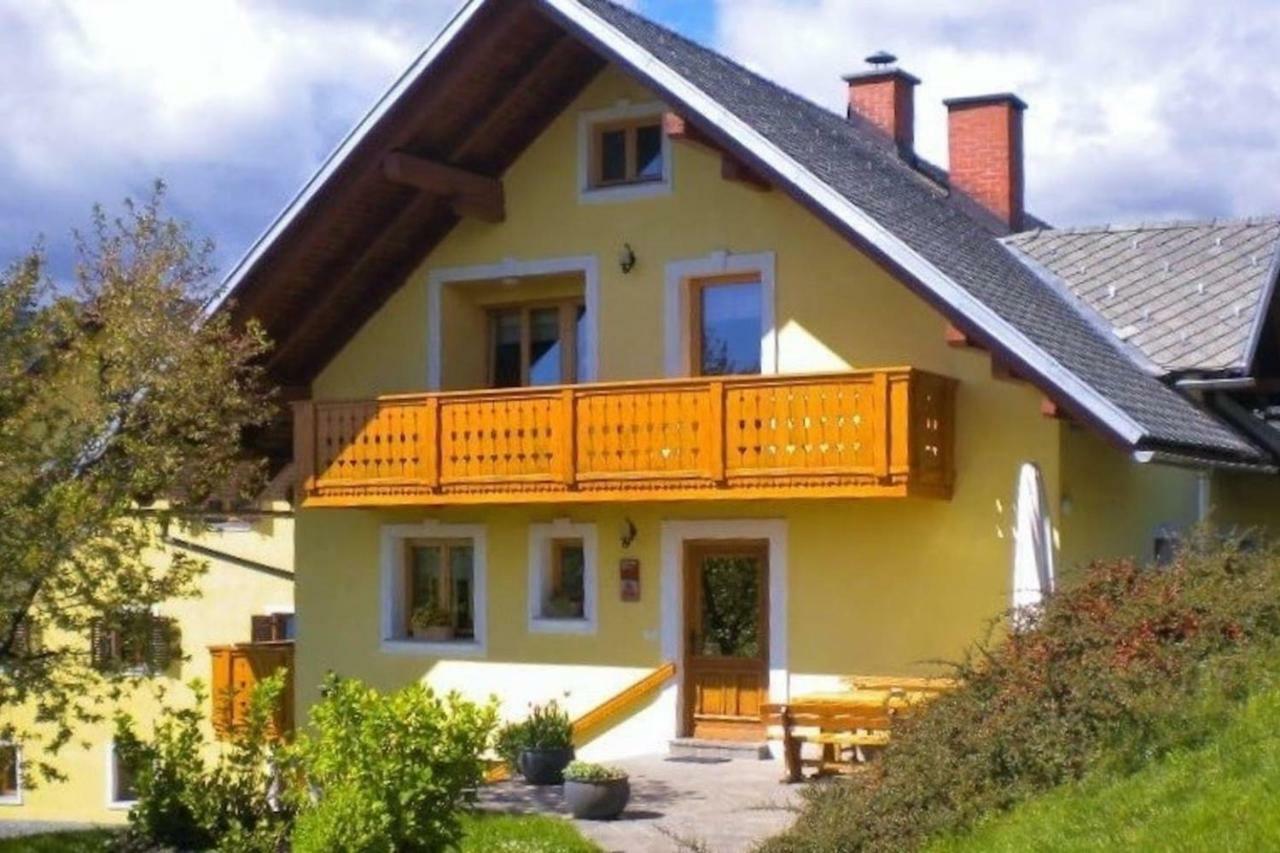 Apartma Pr Tavcarju Zgornje Gorje ภายนอก รูปภาพ